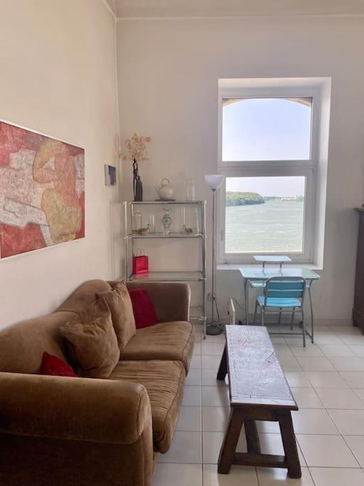 Renne - Vue Imprenable Sur Le Rhone Apartman Arles Kültér fotó